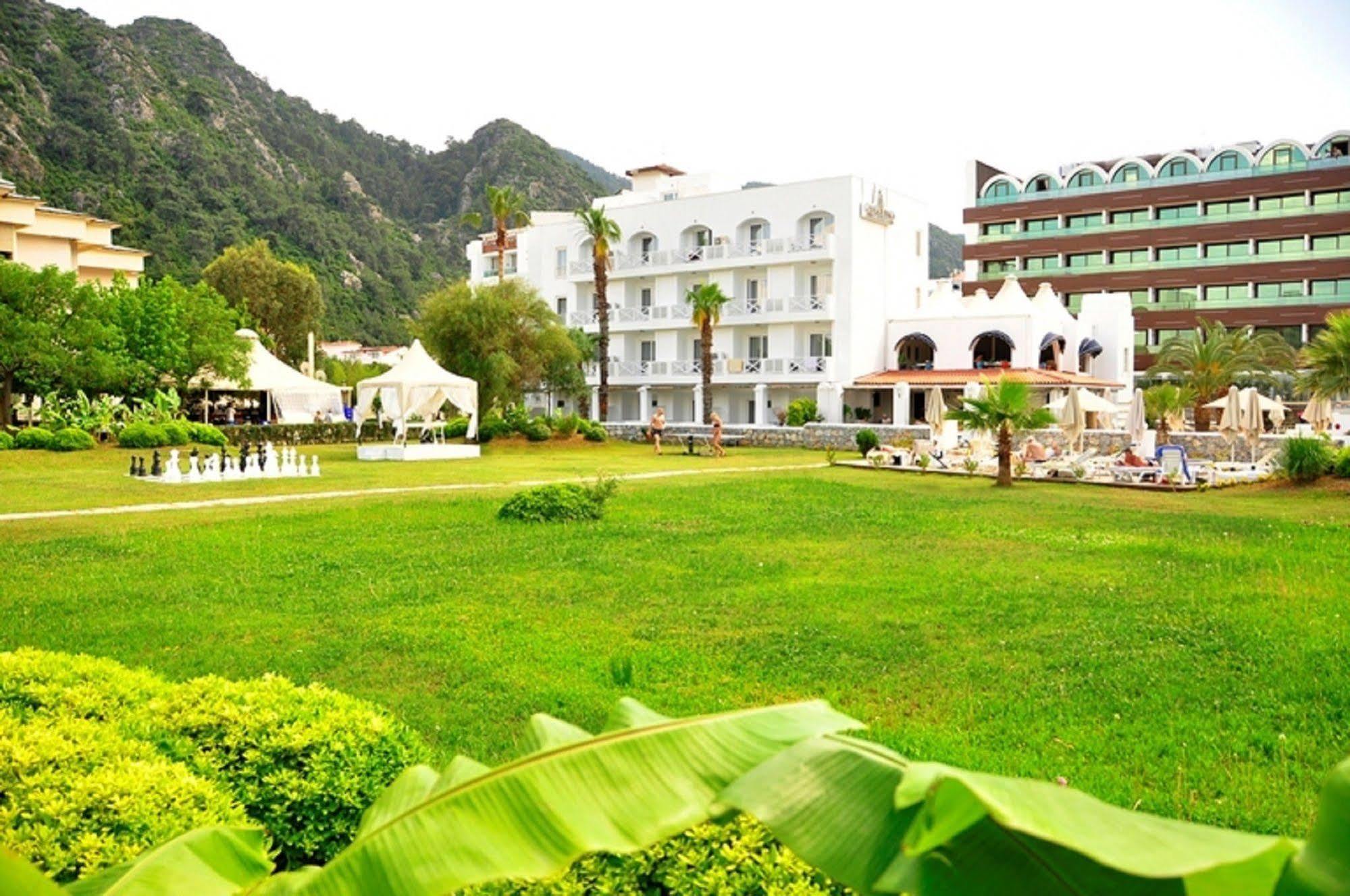 איסמלר Casa & Blanca Hotel (Adults Only) מראה חיצוני תמונה
