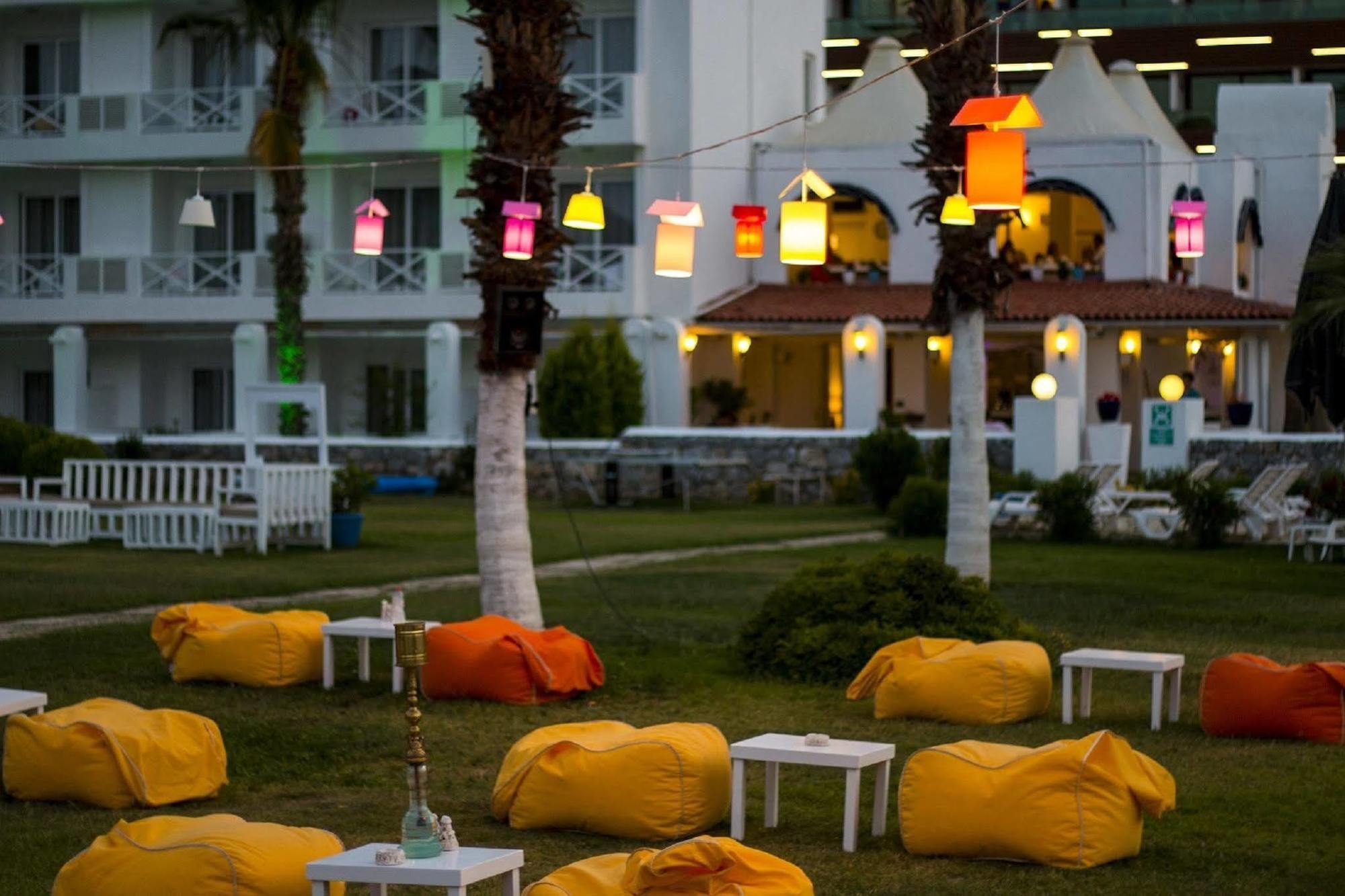 איסמלר Casa & Blanca Hotel (Adults Only) מראה חיצוני תמונה